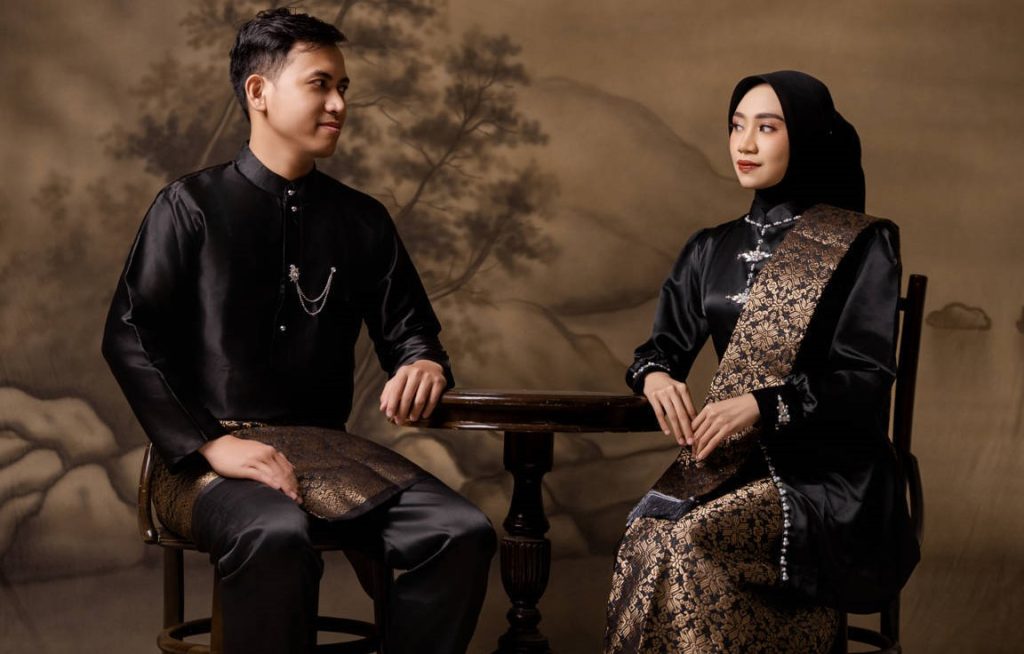 Potret pasangan, foto ketiga